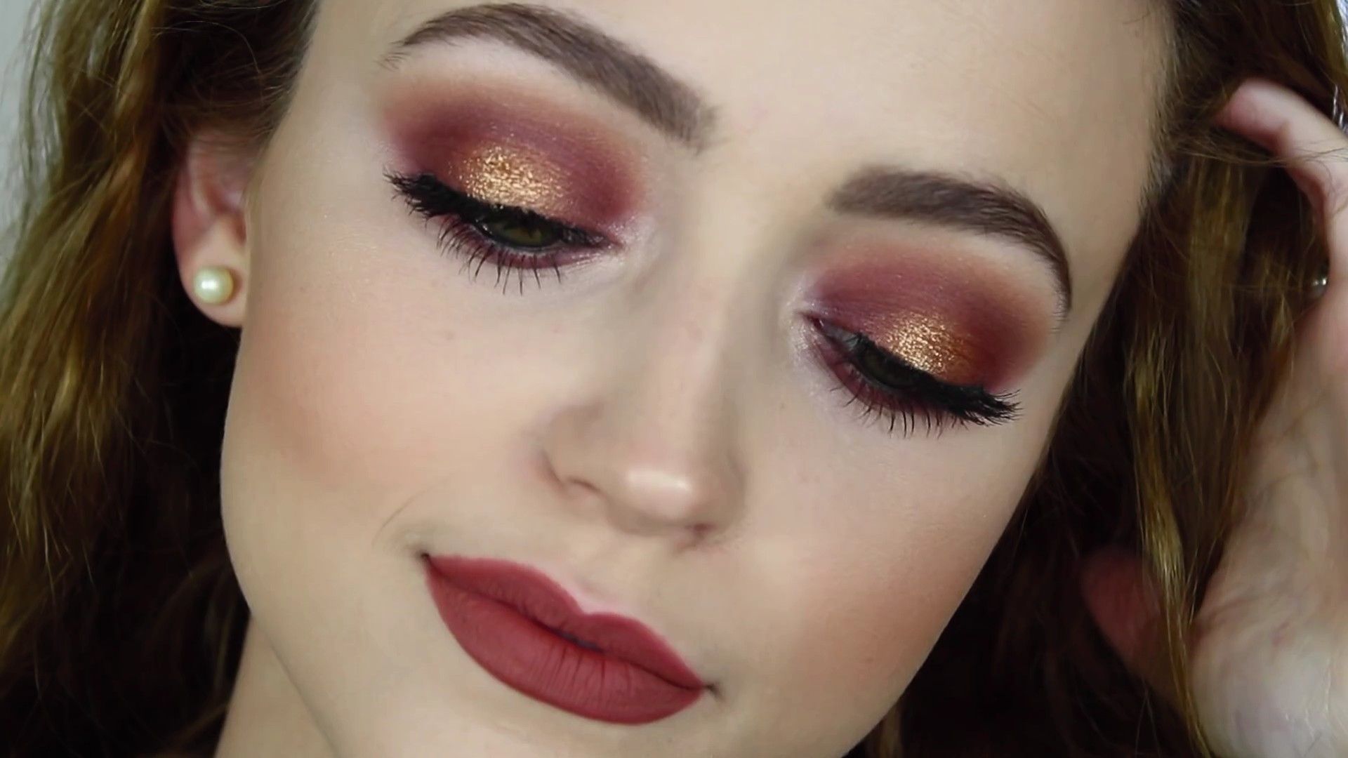 How To Choose A Prom Makeup For Burgundy Dress